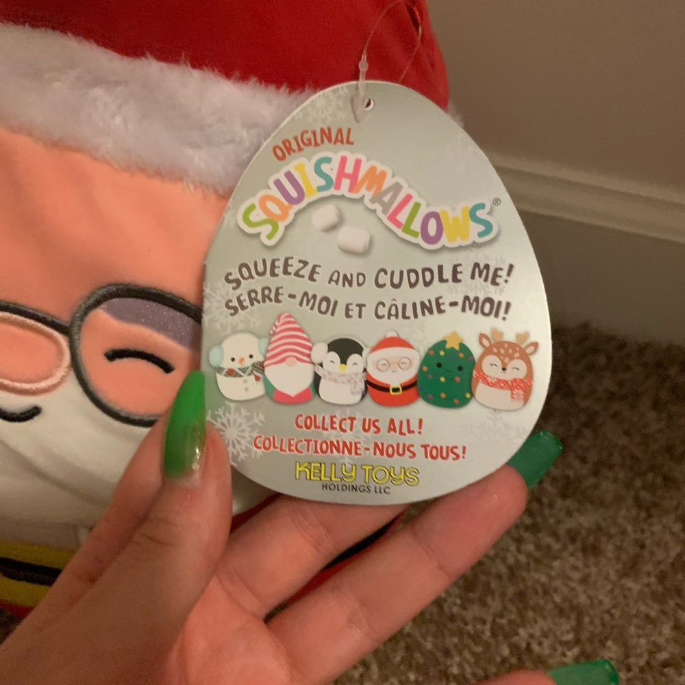 Santa squishmallow - Picture 4 of 7